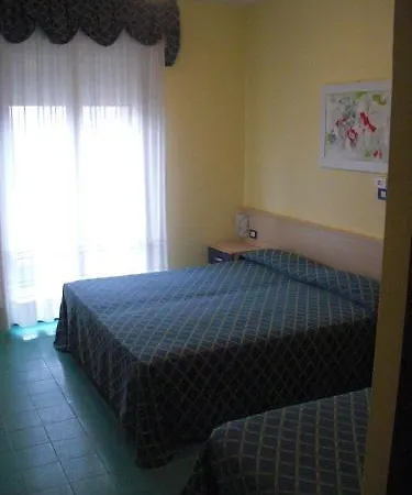 Hotell Oceanic 3*